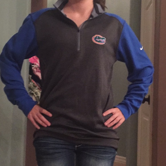 Nike Other - Nike UF pull over